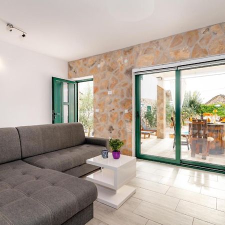 Villa Oaza Primosten With Heated Pool Kültér fotó